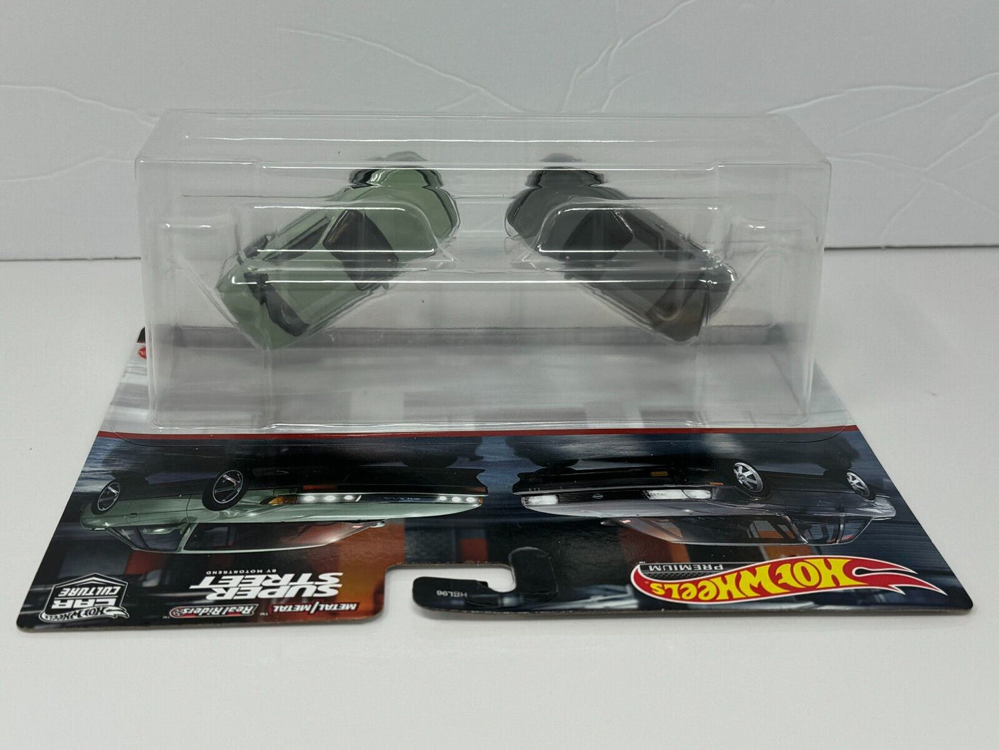 Hot Wheels Premium 1991 Nissan Sentra SE-R & Silvia (S13) 2 Pack 1:64 Diecast