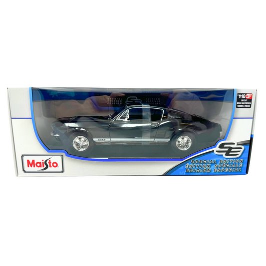 Maisto 1967 Ford Mustang GTA Fastback Special Edition 1:18 Diecast