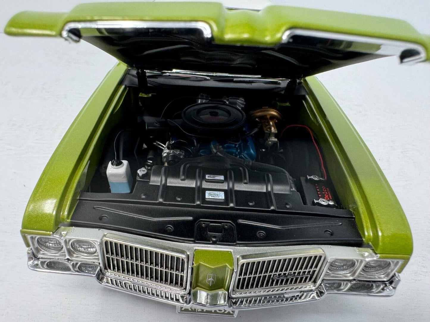 Exact Detail Replicas 1971 Oldsmobile Cutlass Supreme SX 1:18 Diecast