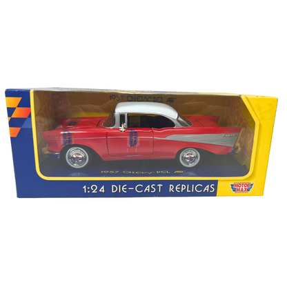 Motormax 1957 Chevy Bel Air 1:24 Diecast