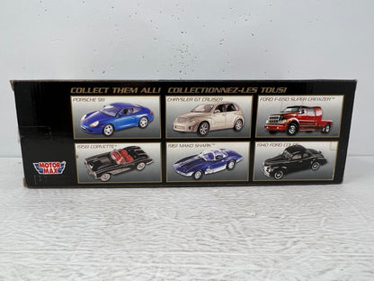 Motormax Mako Shark Premiere Collection 1:18 Diecast