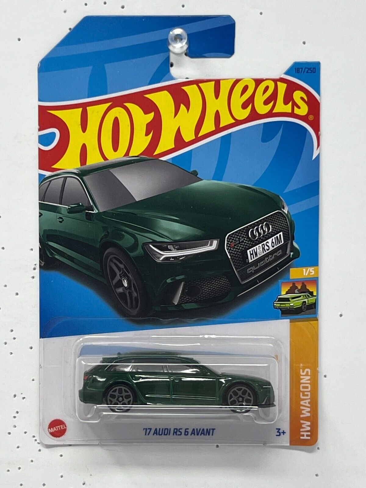 Hot Wheels Wagons 2017 Audi RS 6 Avant 1:64 Diecast