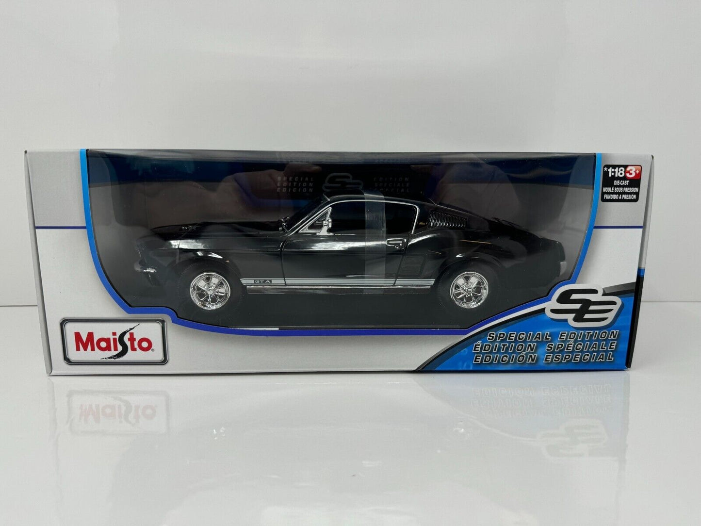 Maisto 1967 Ford Mustang GTA Fastback Special Edition 1:18 Diecast