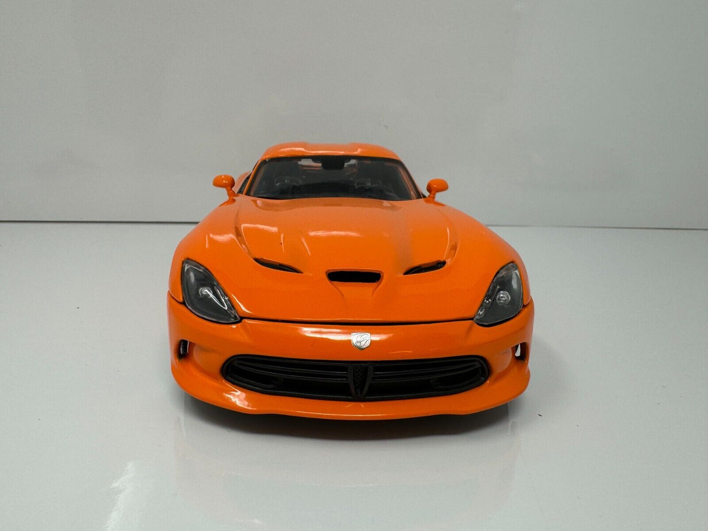 Maisto 2013 Dodge SRT Viper GTS Special Edition 1:18 Diecast