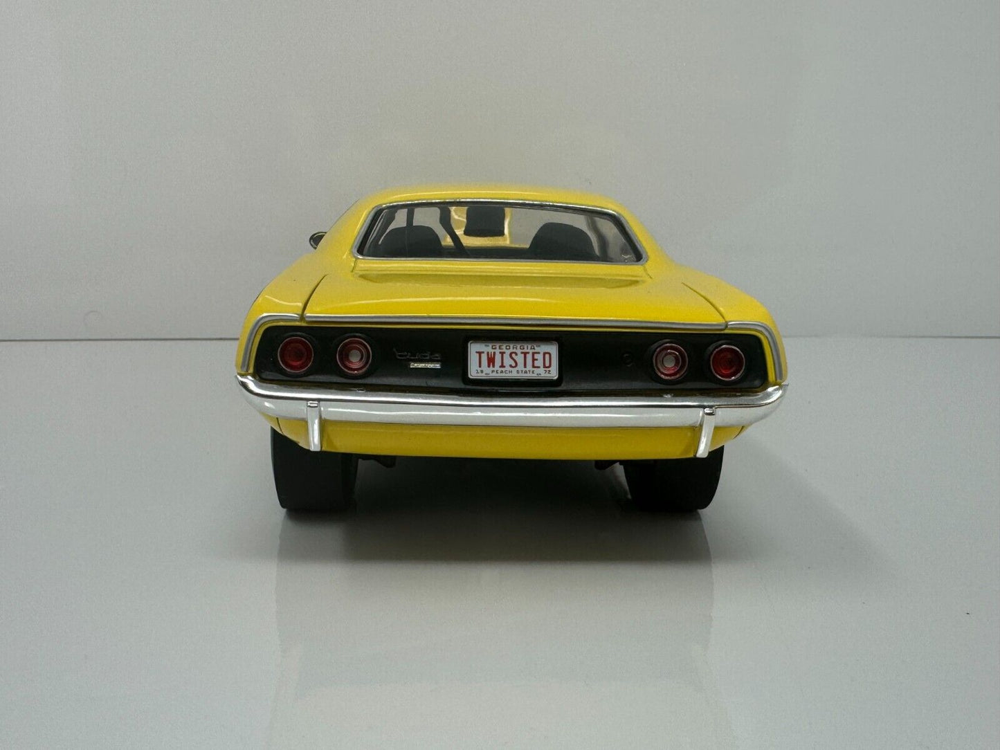 Acme 1972 Plymouth Cuda Hemi Drag 1:18 Diecast 1 of 642