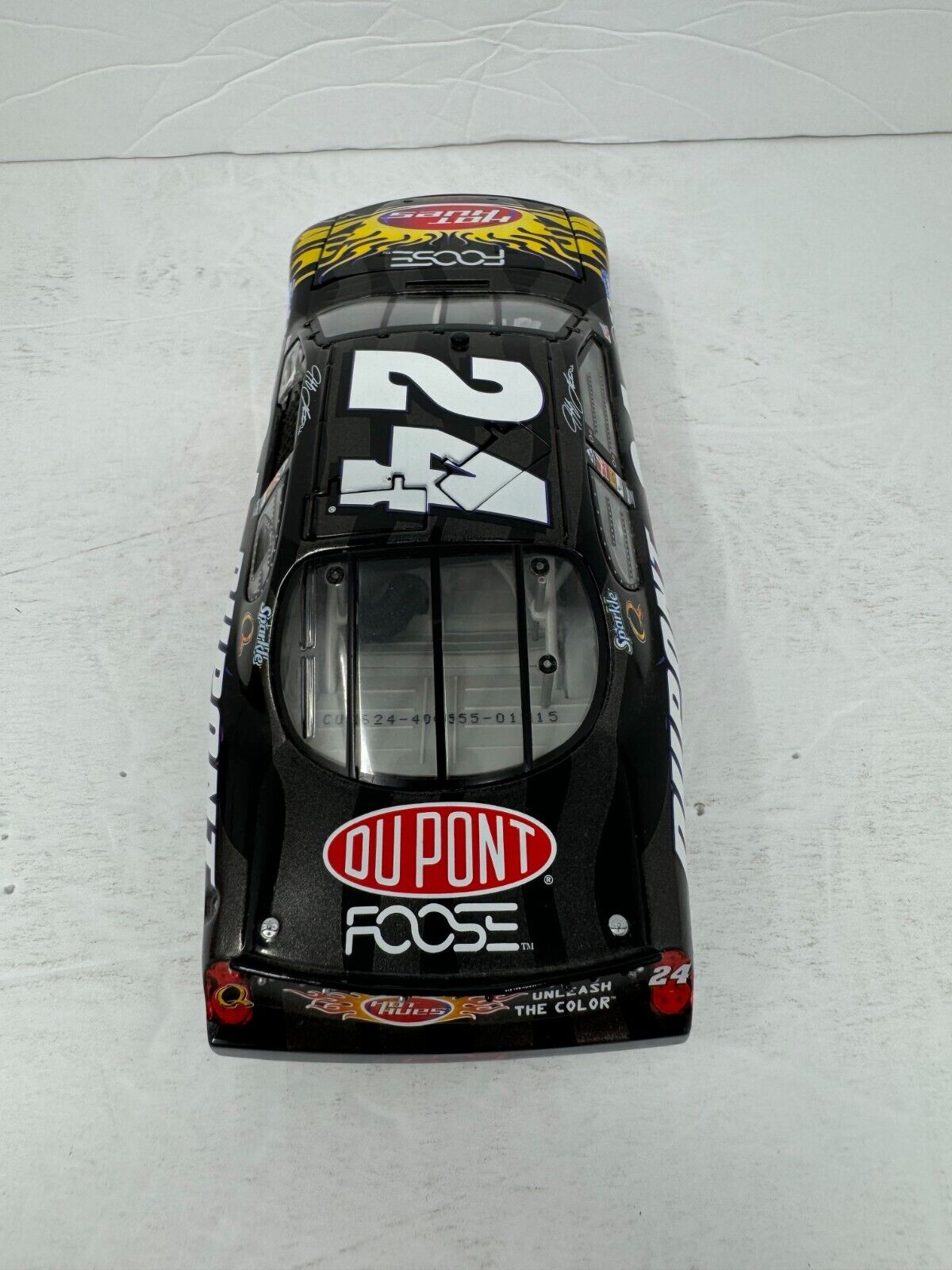 Action Nascar #24 Jeff Gordon DuPont Foose 2006 Monte Carlo 1:24 Diecast