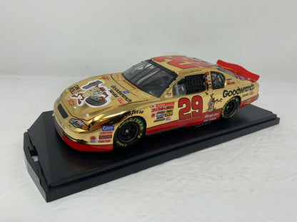 Action Nascar #29 Kevin Harvick GM Goodwrench Looney Tunes 24KT 1:24 Diecast