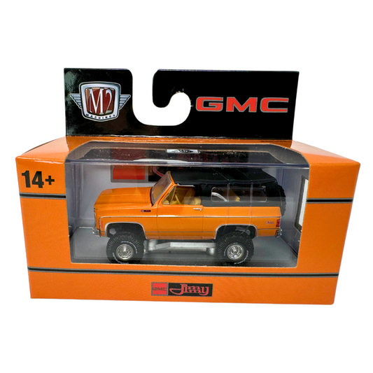 M2 Machines 1973 GMC Jimmy Sierra 4x4 1:64 Diecast