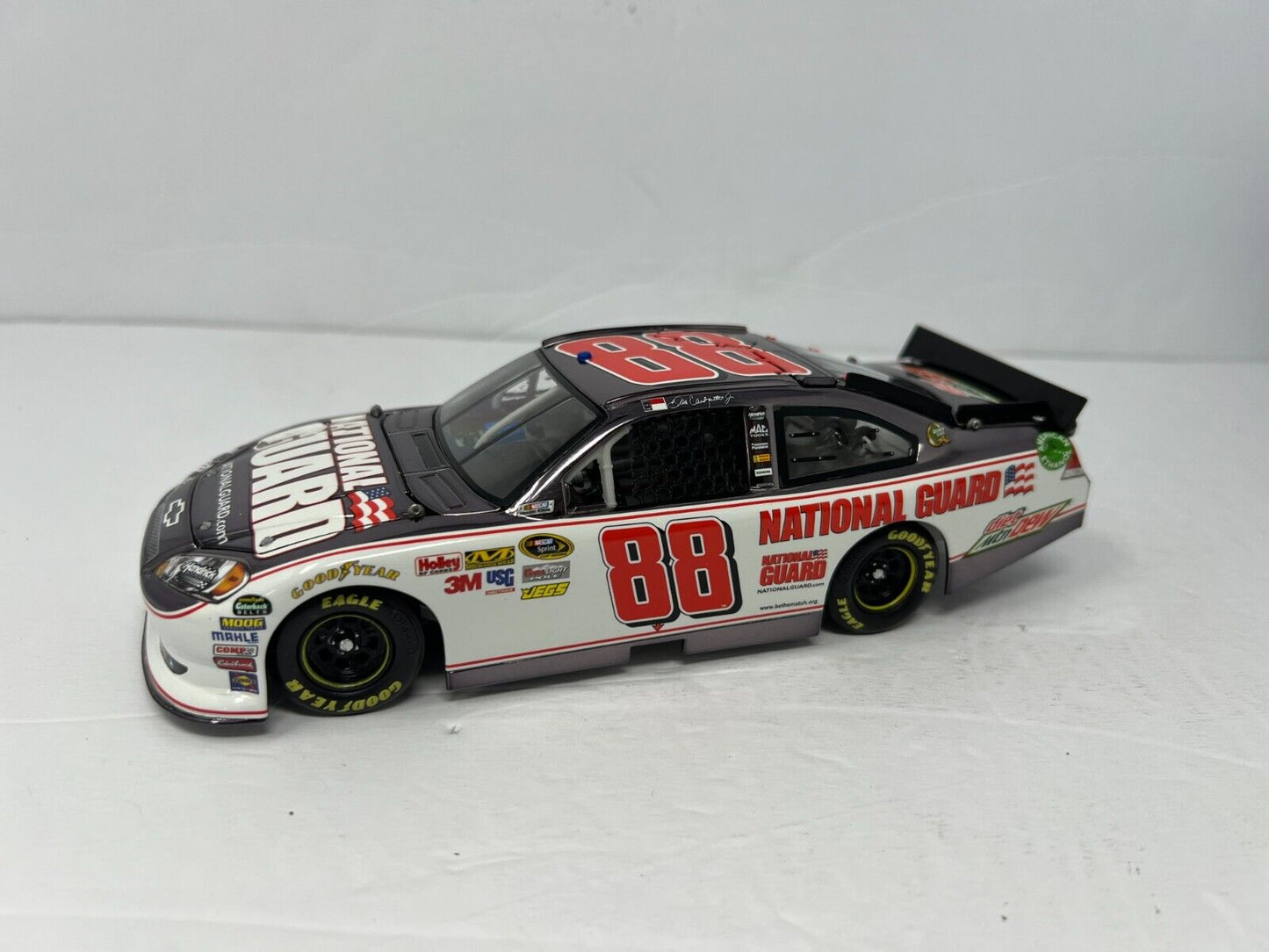 Lionel Nascar #88 Dale Earnhardt Jr. National Guard 2012 Gunmetal 1:24 Diecast