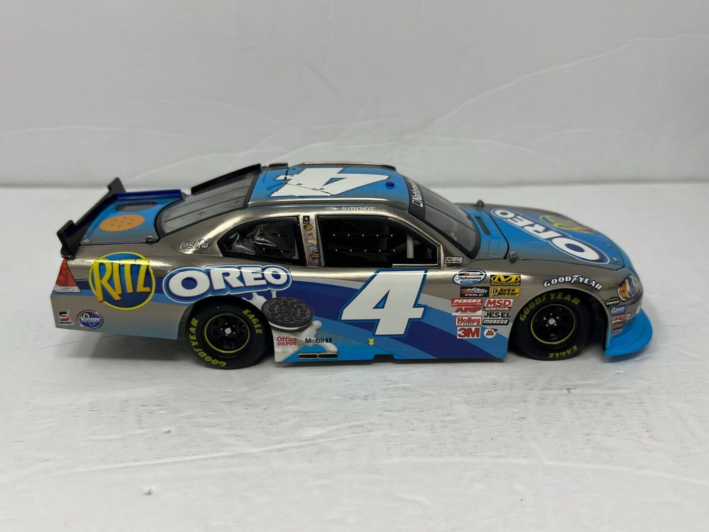 Lionel Nascar #4 Tony Stewart Ritz Oreo Chevy Impala Brushed Metal 1:24 Diecast