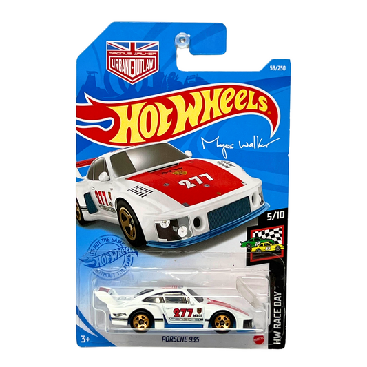 Hot Wheels HW Race Day Porsche 935 White 1:64 Diecast V3