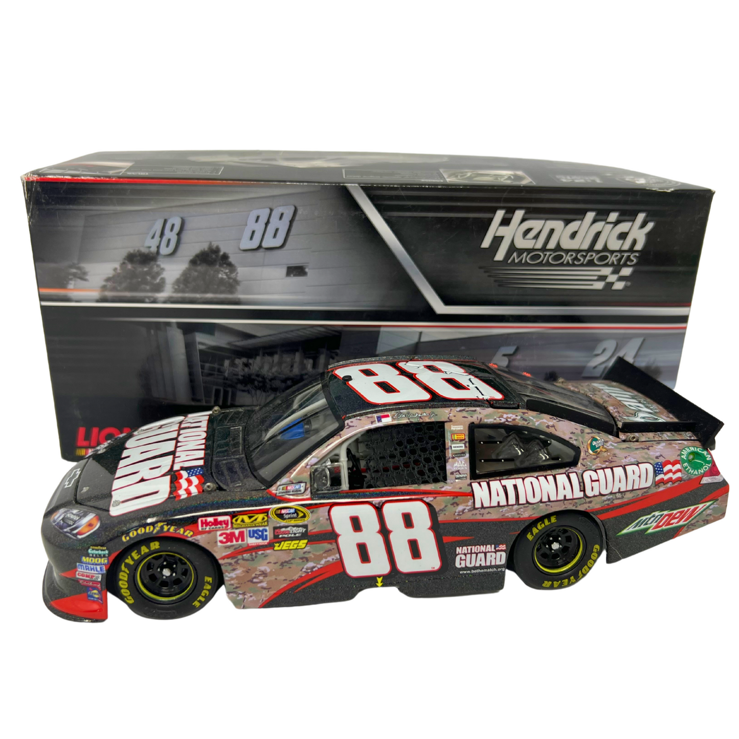 Lionel Nascar #88 Dale Earnhardt Jr. National Guard Flashcoat 1:24 Diecast