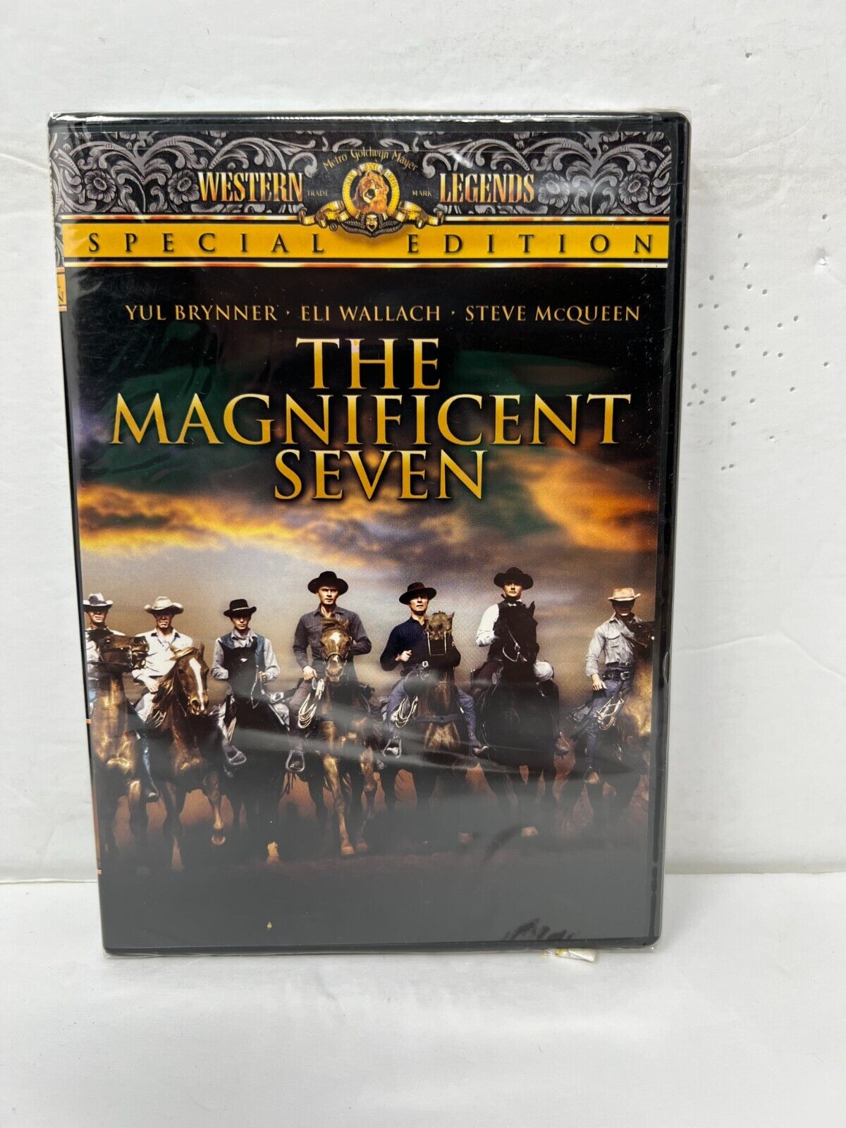 The Magnificent Seven (DVD) Western Good Condition!!!