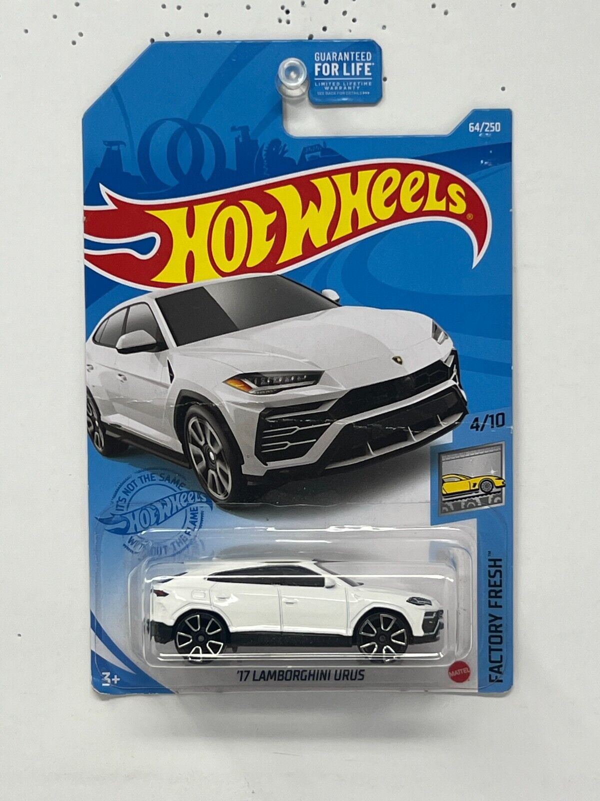 Hot Wheels Factory Fresh 2017 Lamborghini Urus 1:64 Diecast V2