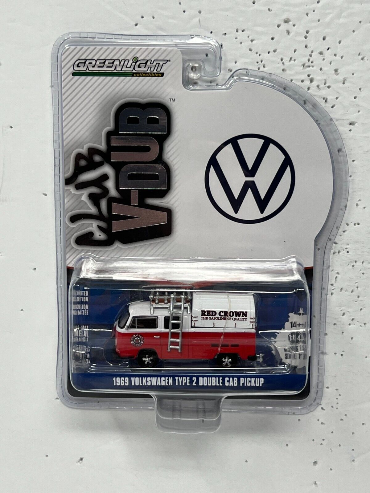 Greenlight Club V-Dub 1969 Volkswagen Type 2 Double Cab Pickup 1:64 Diecast