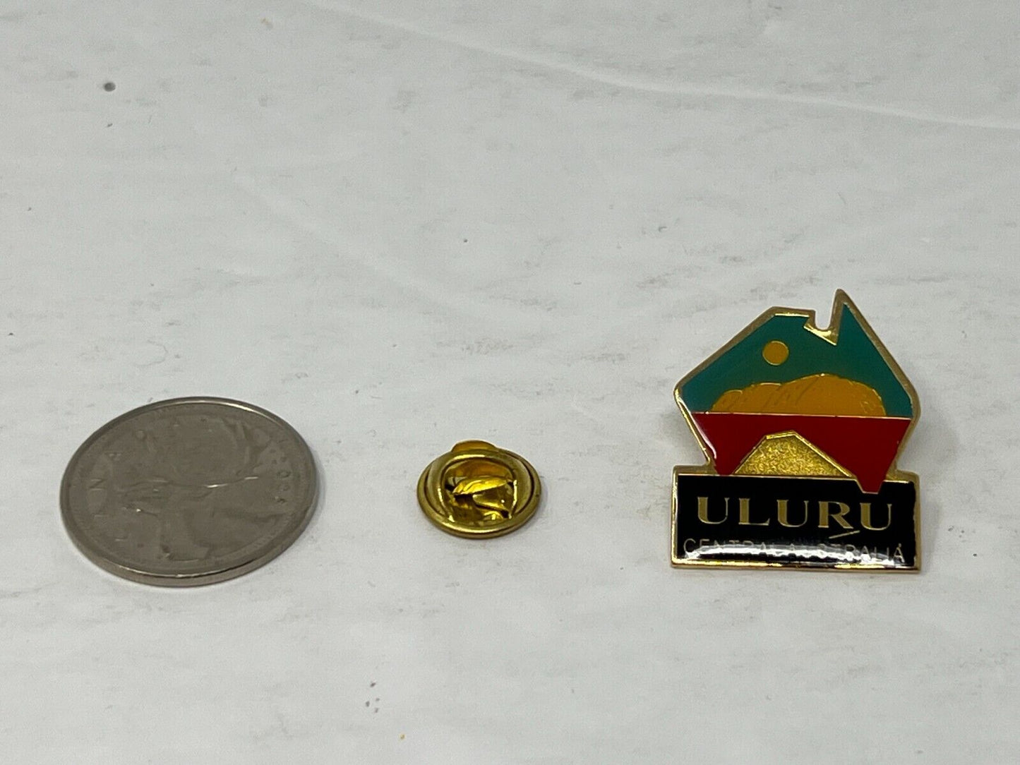 Uluru Central Australia Cities & States Lapel Pin CPS2