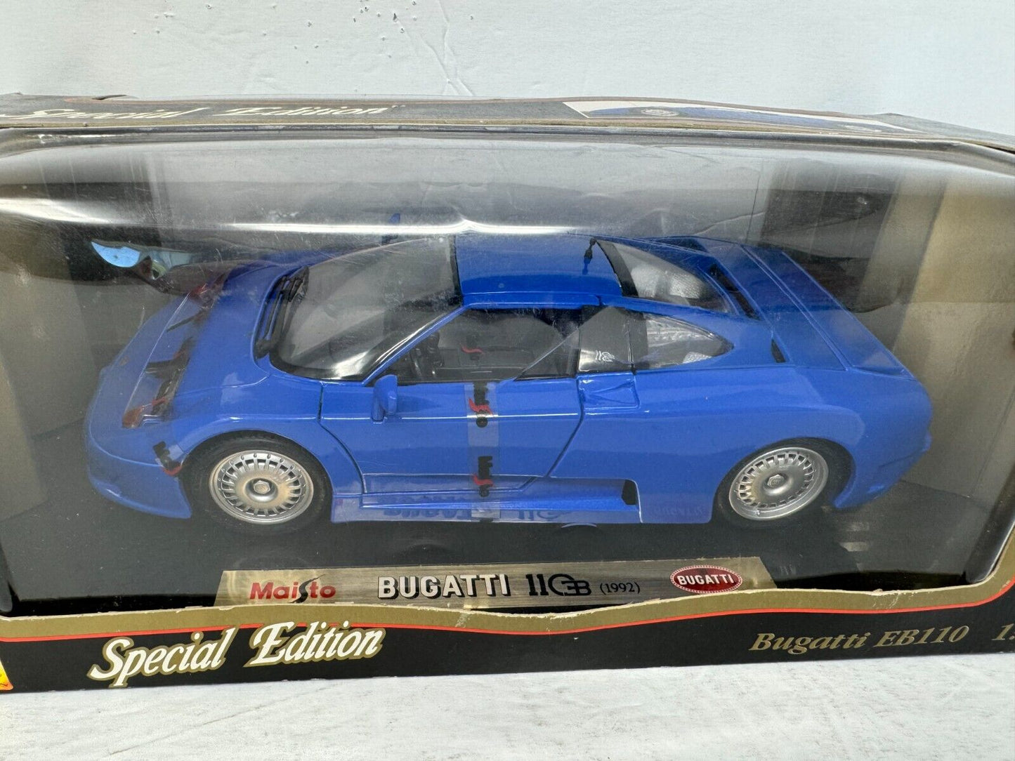 Maisto 1992 Bugatti EB110 Special Edition 1:18 Diecast