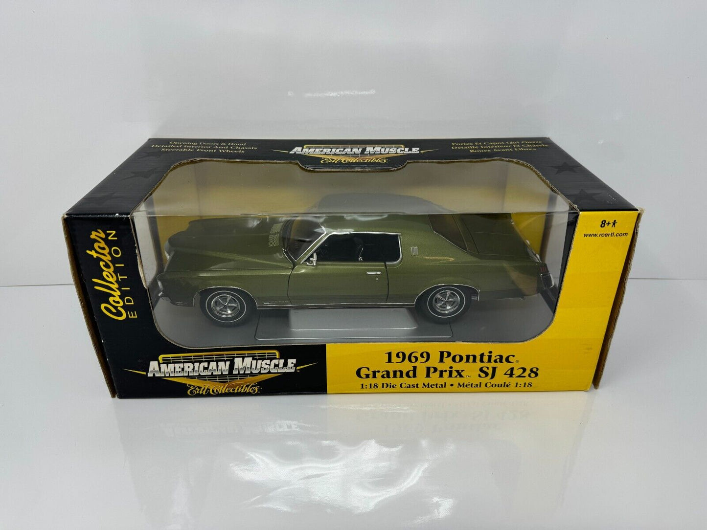 Ertl American Muscle 1969 Grand Prix SJ 428 Collector Edition 1:18 Diecast