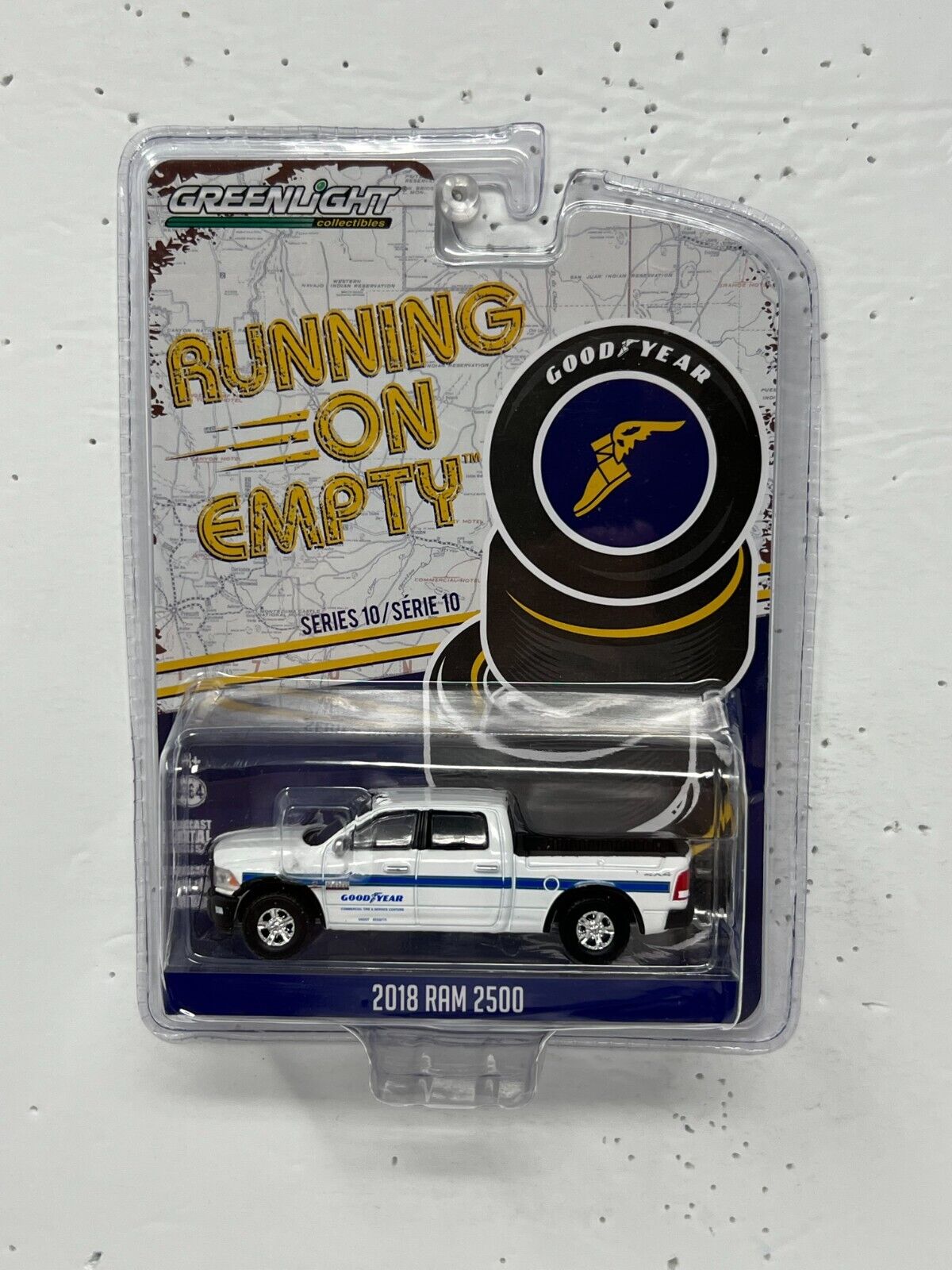 Greenlight Running on Empty 2018 Ram 2500 1:64 Diecast V2