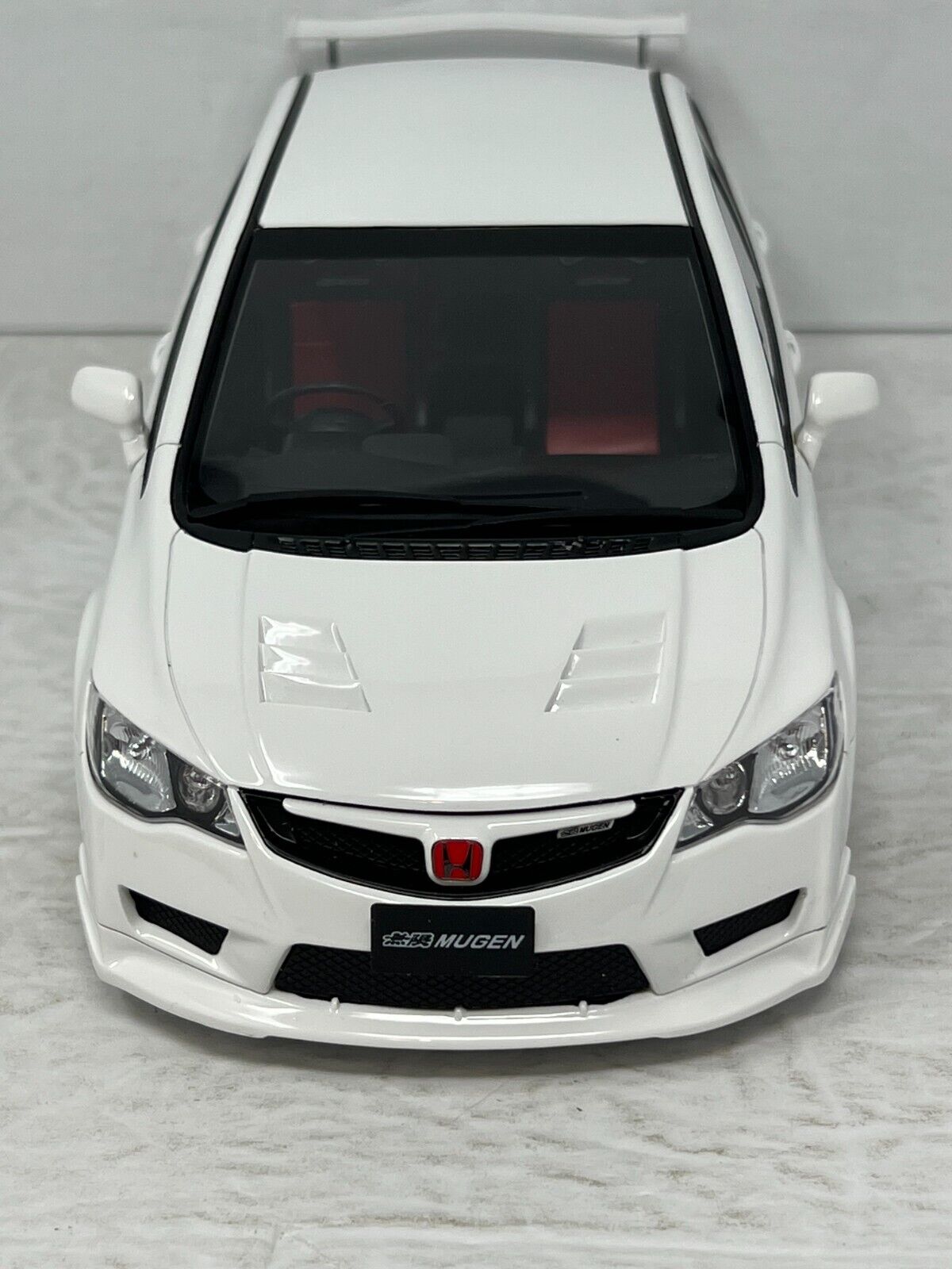 Otto Mobile Honda Civic Type-R FD2 Mugen 1:18 Resin Model