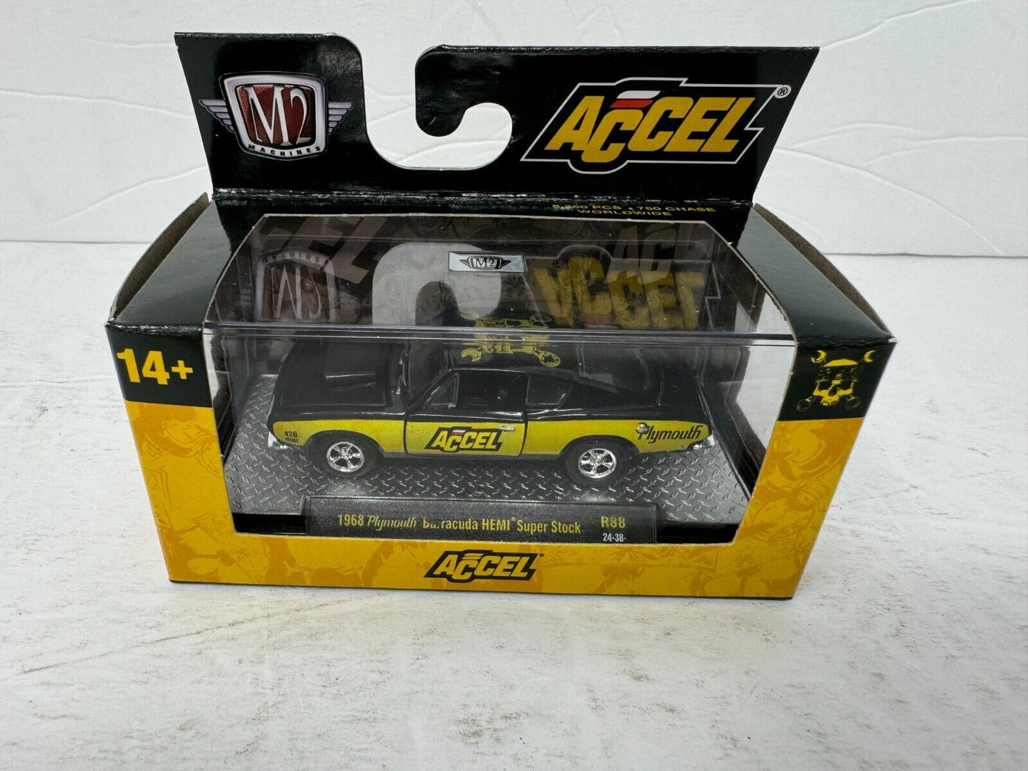 M2 Machines ACCEL 1968 Plymouth Barracuda HEMI Super Stock 1:64 Diecast