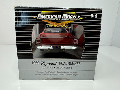 Ertl American Muscle 1969 Plymouth Roadrunner 1:18 Diecast