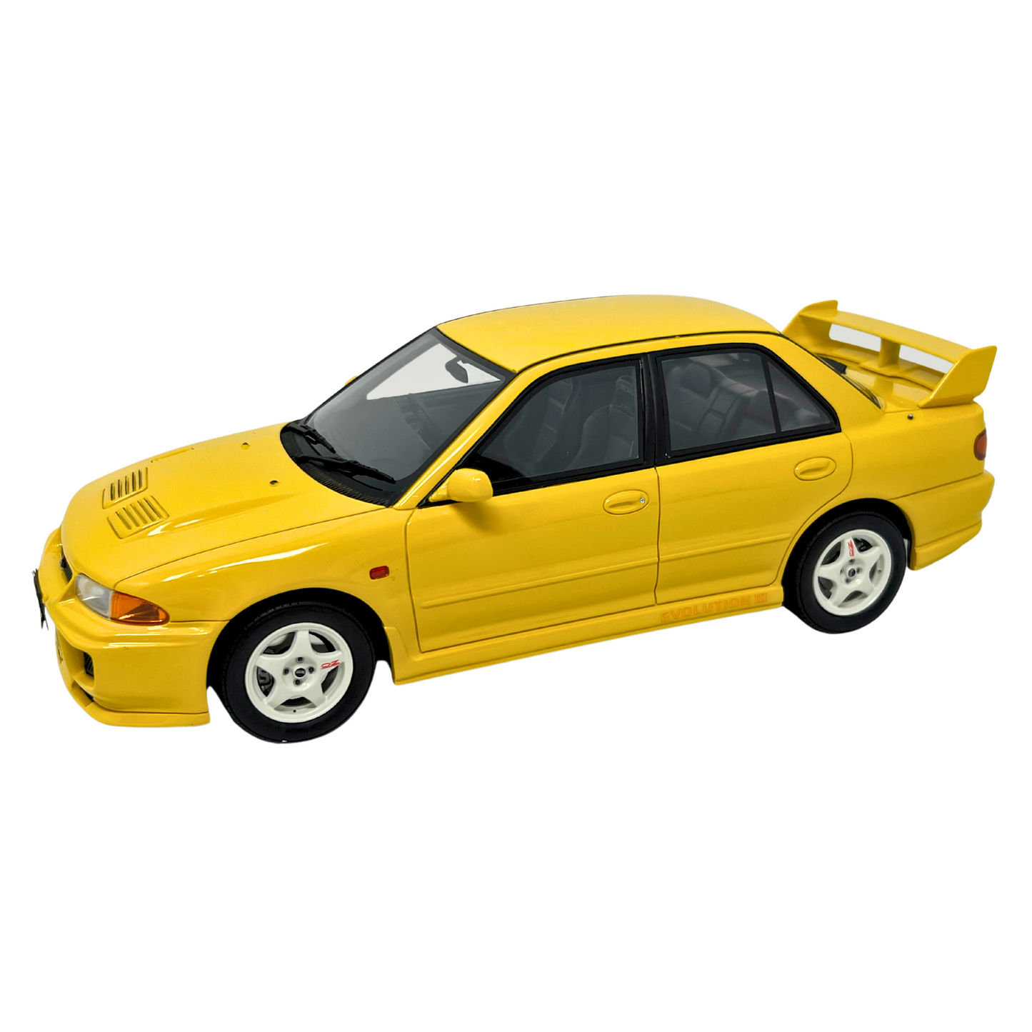 Otto Mobile 1995 Mitsubishi Lancer Evo III Yellow 1:18 Resin Model