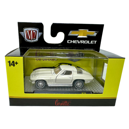 M2 Machines 1966 Chevrolet Corvette 327 1:64 Diecast