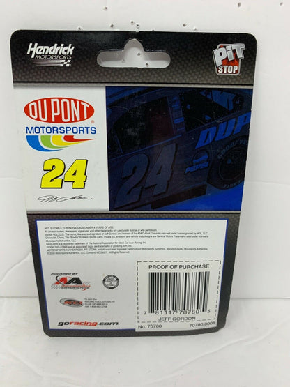 Motorsports Authentics Nascar #24 Jeff Gordon Dupont Pit Stop 1:64 Scale Diecast