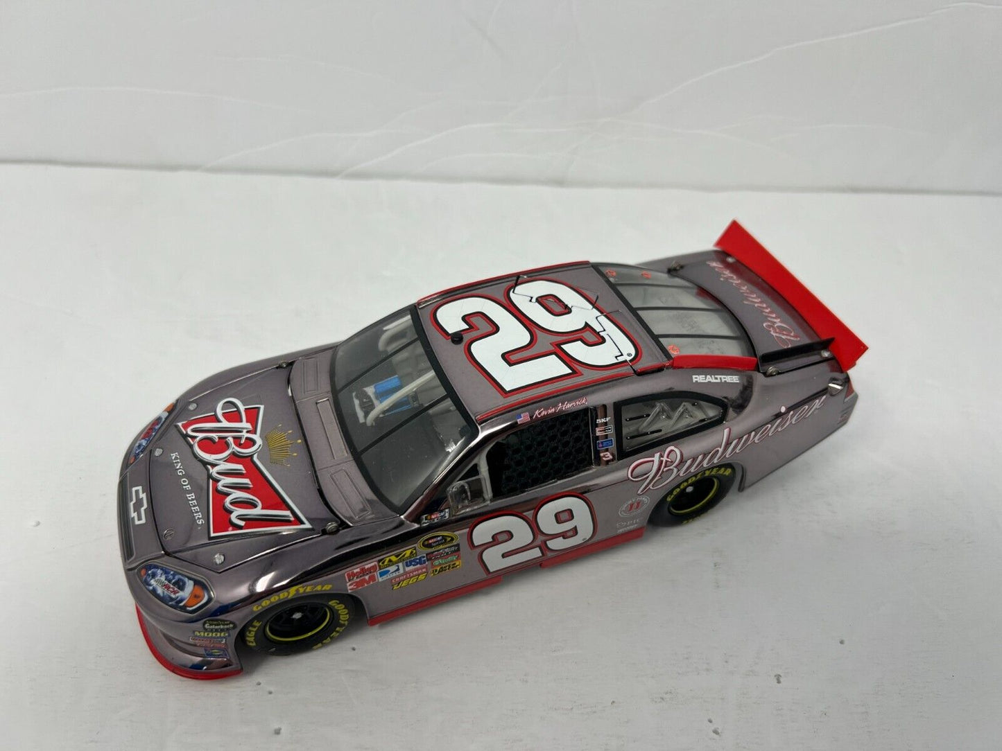 Lionel Nascar #29 Kevin Harvick Budweiser '11 Chevy Impala Gunmetal 1:24 Diecast