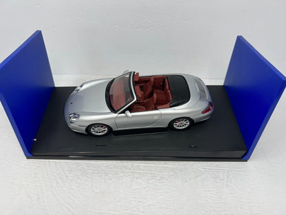 Autoart Porsche 911 Carrera Cabrio Facelift Arktissilber Metallic 1:18 Diecast