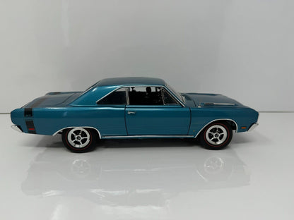 Highway 61 Collectibles 1969 Dodge Dart Mopar Limited Edition 1:18 Diecast