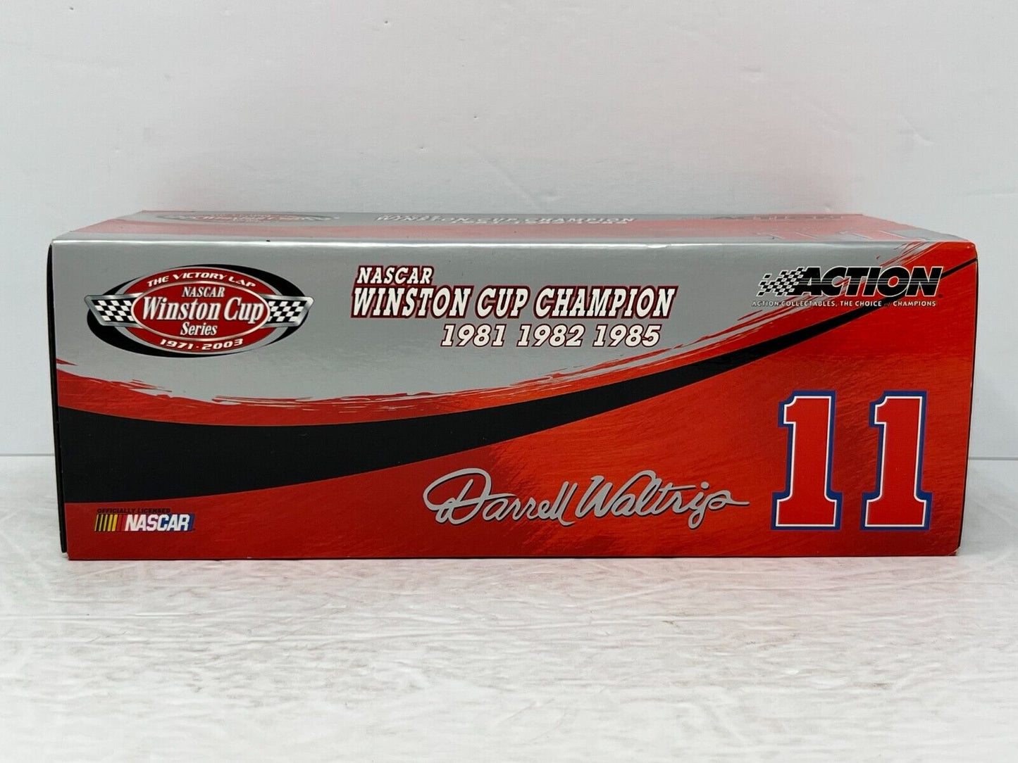 Action Nascar Darrell Waltrip Victory Lap 3x Champion GM Dealers 1:24 Diecast