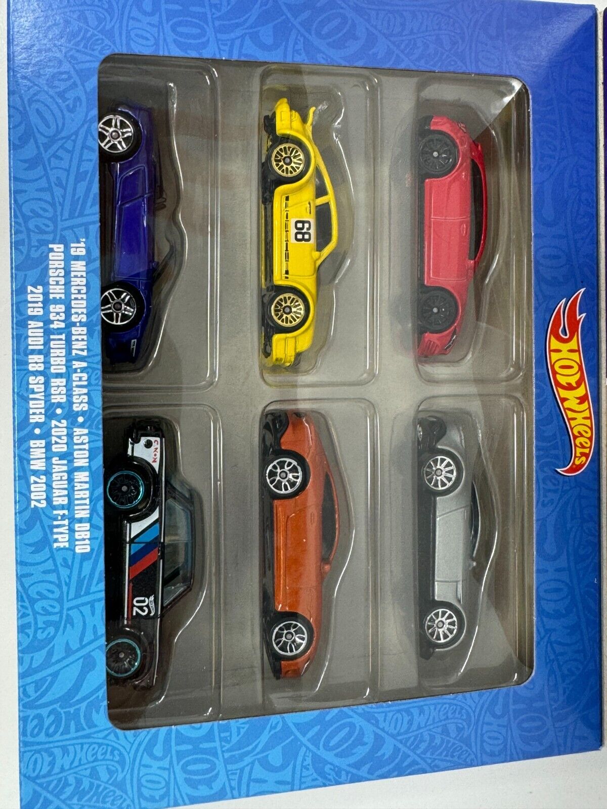 Hot Wheels European Themed 6-Pack '19 Mercedes-Benz A-Class, Porsche 934 Turbo R