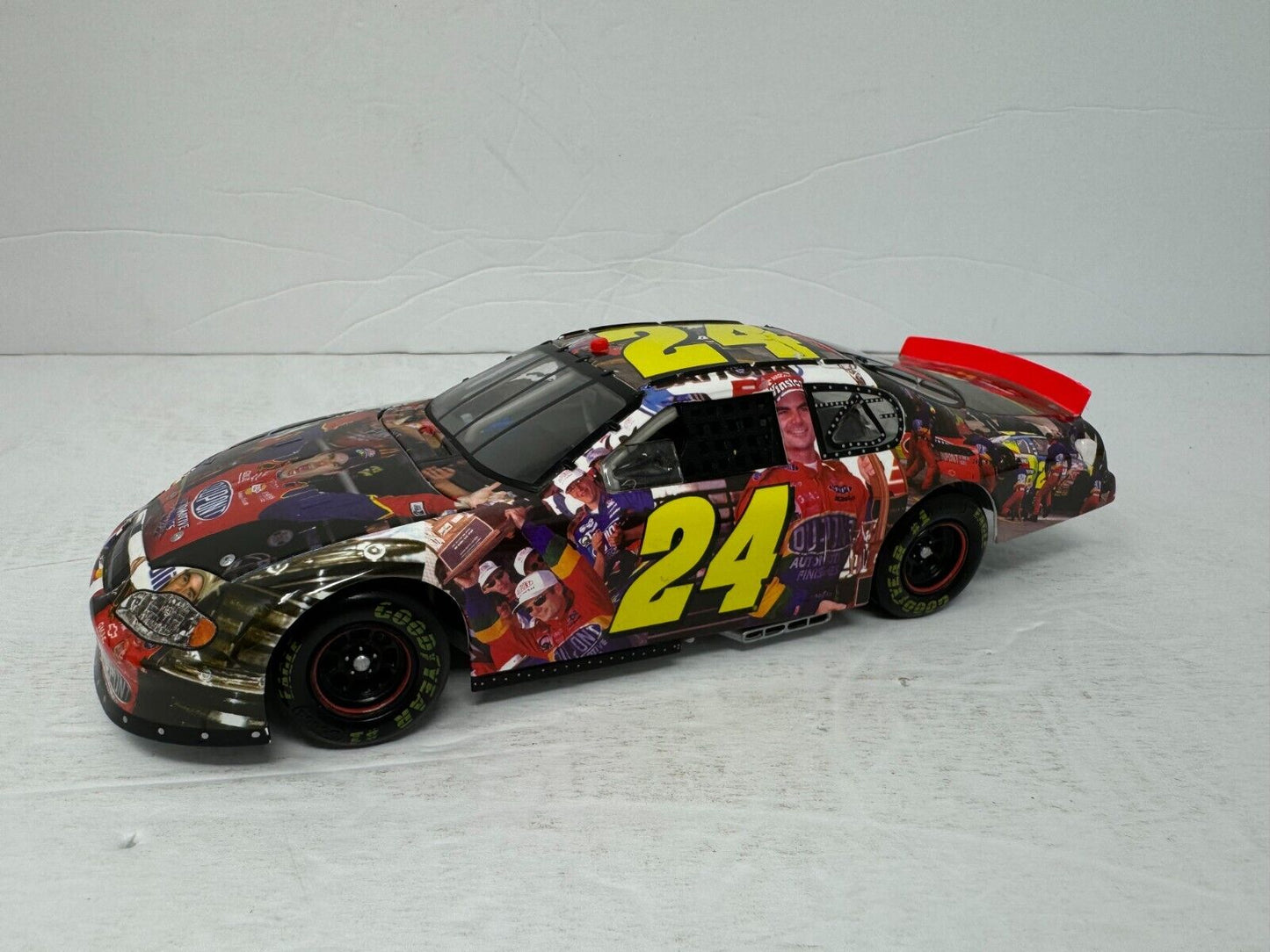 Action Nascar #24 Jeff Gordon Milestone 3x Daytona 500 Winner Chevy 1:24 Diecast