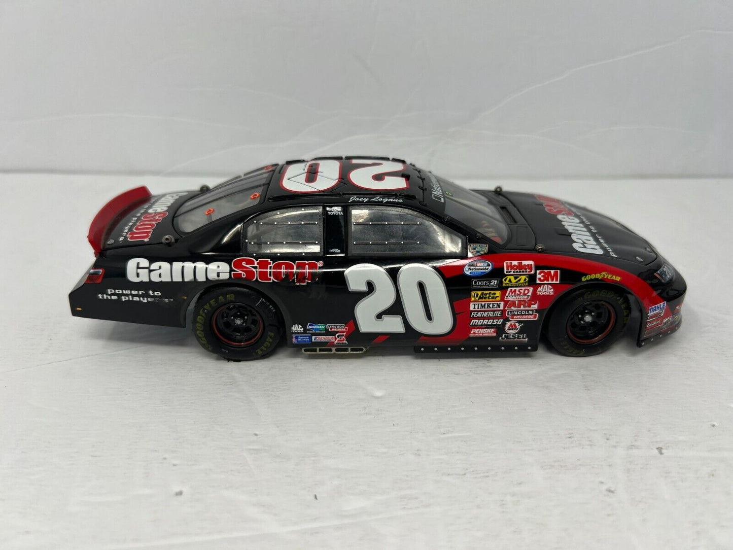 Action Nascar #20 Joey Logano Gamestop Kentucky Raced Win 2008 1:24 Diecast