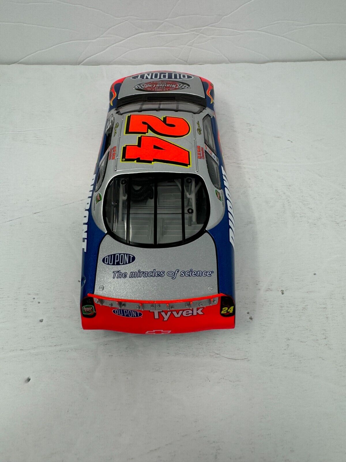 Nascar #24 Jeff Gordon Dupont Victory Lap Monte Carlo GM Dealers 1:24 Diecast