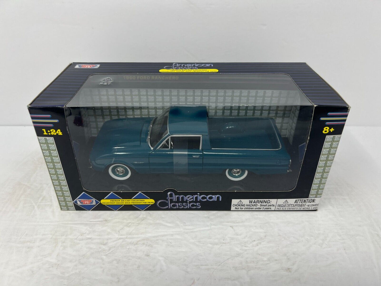 Motormax American Classics 1960 Ford Ranchero 1:24 Diecast