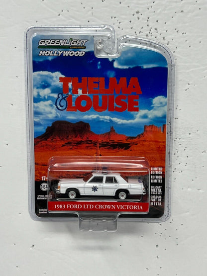 Greenlight Hollywood Thelma & Louise 1983 Ford LTD Crown Victoria 1:64 Diecast