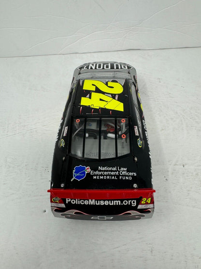 Action Nascar #24 Jeff Gordon DuPont National Law Enforcement 1:24 Diecast