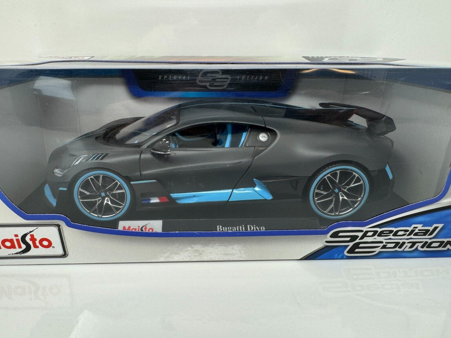 Maisto Bugatti Divo Special Edition 1:18 Diecast