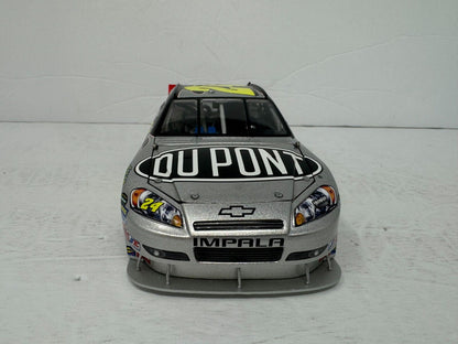 Action Nascar #24 Jeff Gordon DuPont National Law Enforcement 1:24 Diecast