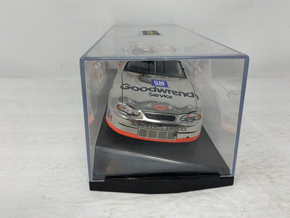 Action Nascar Race Fans #29 Kevin Harvick GM Goodwrench Monte Carlo 1:24 Diecast