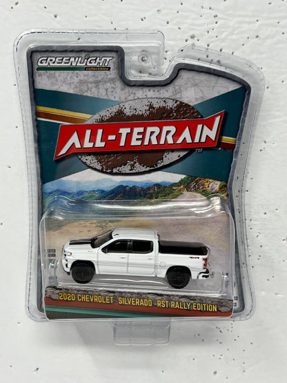 Greenlight All-Terrain 2020 Chevrolet Silverado RST Rally 1:64 Diecast Version 2