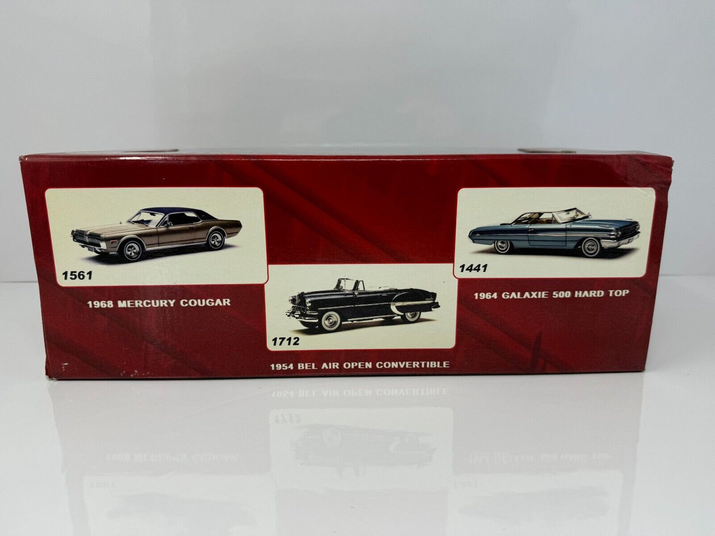 Sun Star 1963 Ford Galaxie 500 Hard Top 1:18 Diecast