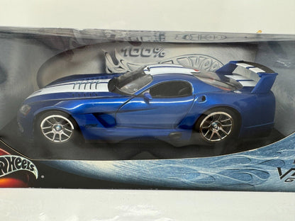 Hot Wheels 100% Dodge Viper GTS R 118 Diecast