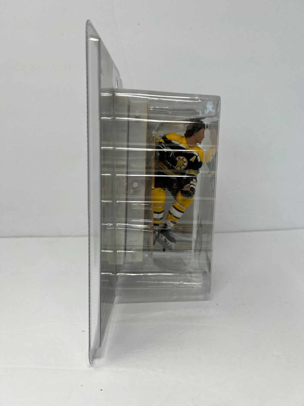 Mcfarlane NHL Legends Series 3 Bobby Orr Boston Bruins Black Jersey Figure