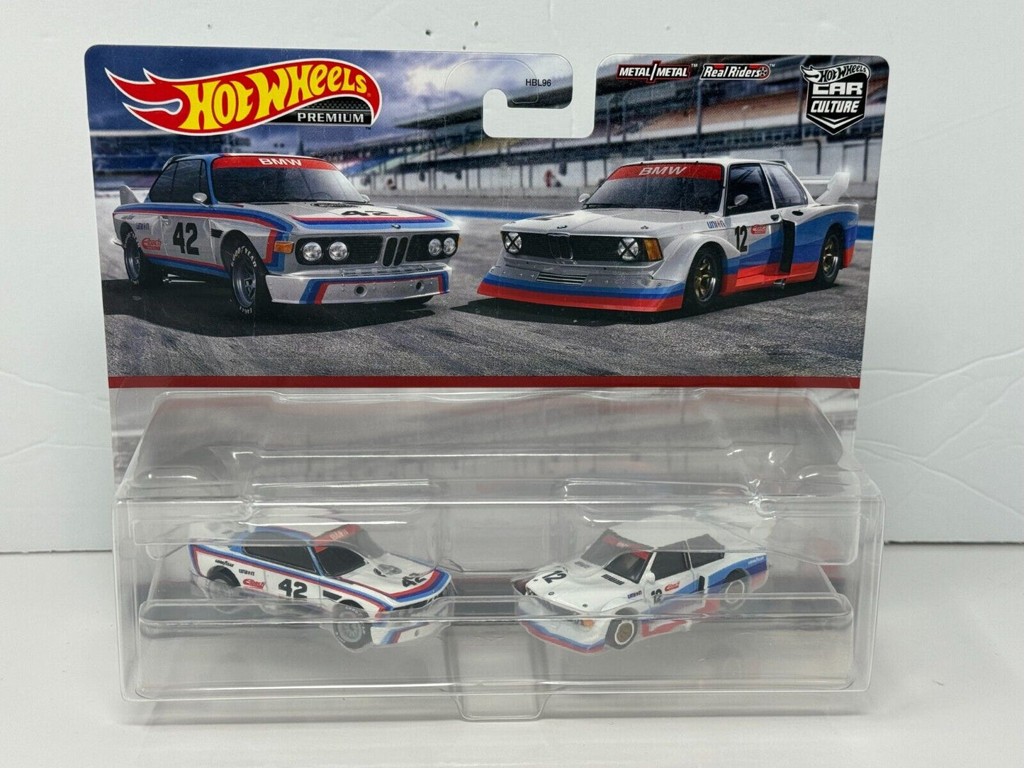 Hot Wheels Premium 1973 BMW 3.0 CSL & BMW 320 Car Culture 2-Pack 1:64 Diecast