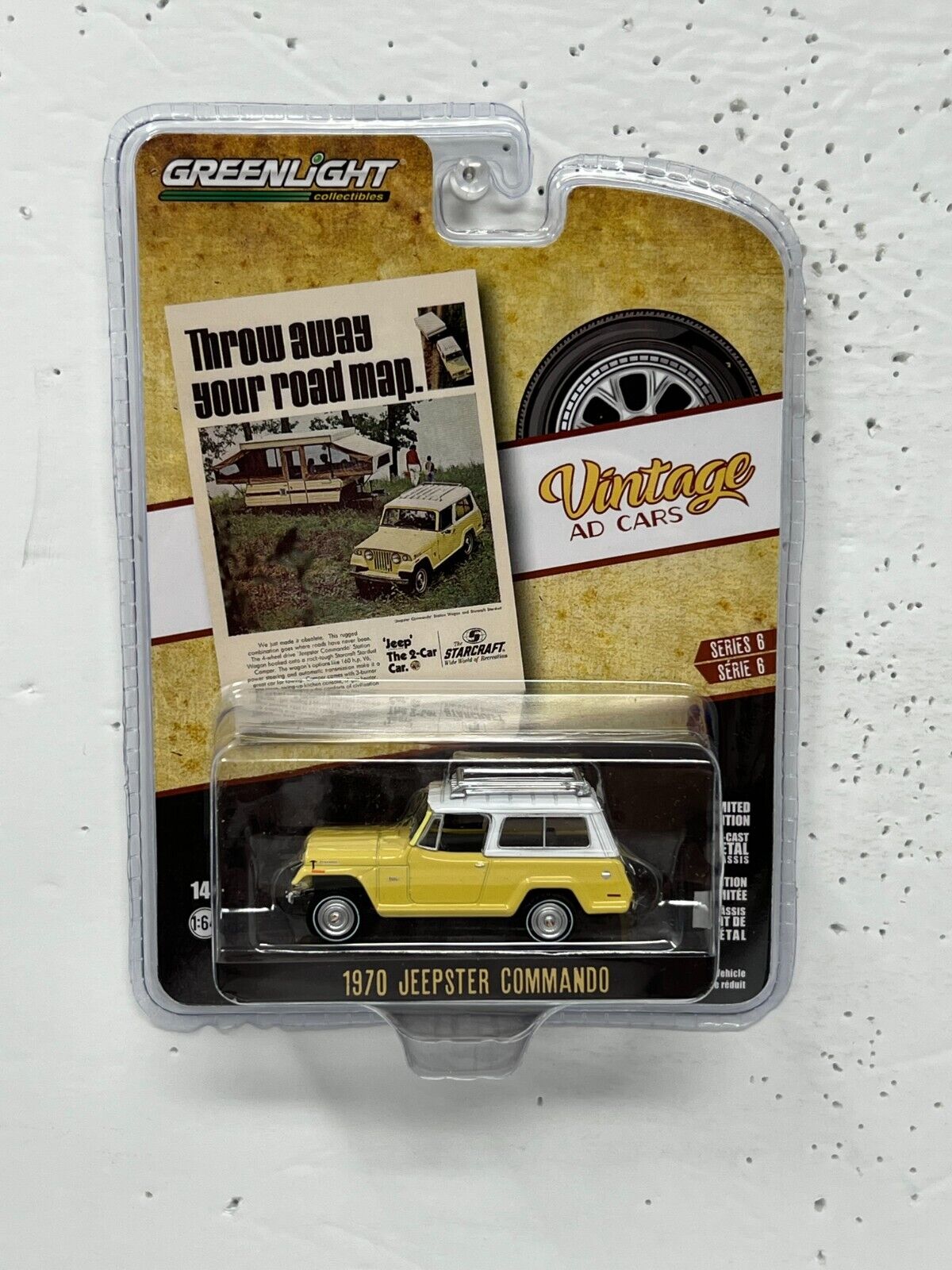 Greenlight Vintage Ad Cars 1970 Jeepster Commando 1:64 Diecast