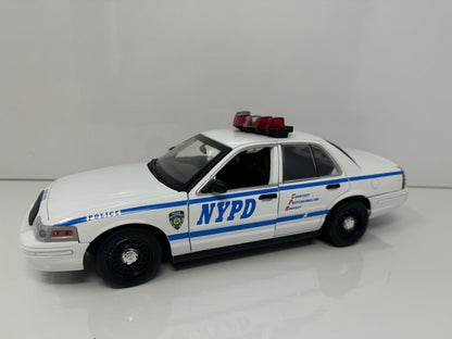 Greenlight NYPD Police Department Ford Crown Victoria Interceptor 1:18 Diecast